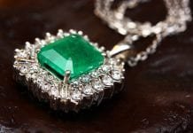 Ways to style light diamond jewelry for everyday wear Diamond jewelry
