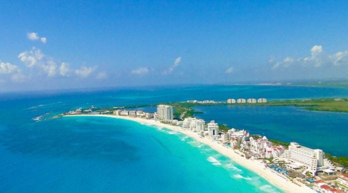 Top 7 Romantic destinations for couples in Cancún