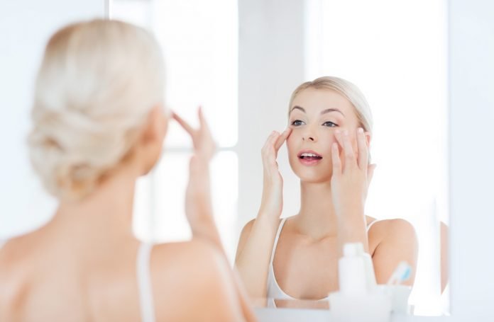 What is the Right Skincare Routine Order to Follow?