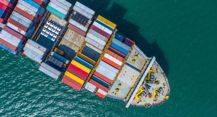 Top Benefits of Tracking Ocean Freight Containers in Real-Time