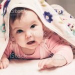 How To Choose a Good Receiving Blanket For Your Baby?