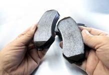 4 Major Signs Your Car Needs New Brakes 4 Major Signs Your Car Needs New Brakes