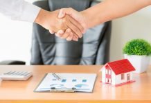 How do Real Estate Agents assist their Clients in Buying New Houses? How do Real Estate Agents assist their Clients in Buying New Houses?