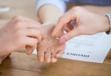 What Are the Advantages of Divorce Mediation? What Are the Advantages of Divorce Mediation?