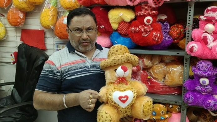 4 Easy Ways You Can Turn WHOLESALE TEDDY BEARS Into Success