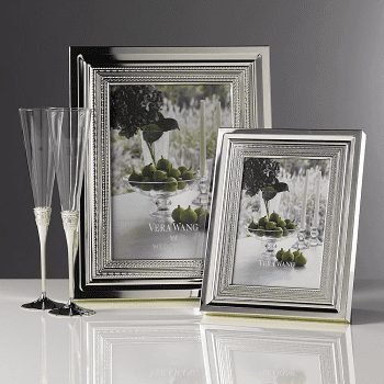 Buying a Crystal Picture Frame