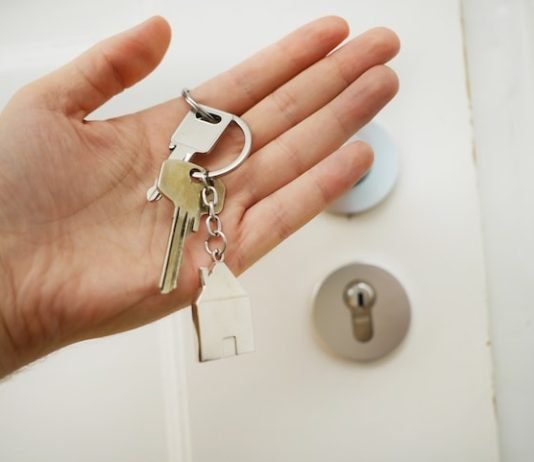 Real Estate Agents: Your Key To A Successful Home Transaction Real Estate agent