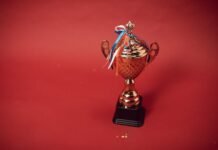 Trophy suppliers: 3 facts Trophy Suppliers
