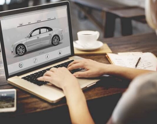 Navigating the Digital Landscape: Why It Is Best to Sell Your Car Online