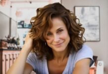 Jennifer Grey Net Worth: A Closer Look at the Actress’s Financial Success jennifer grey net worth