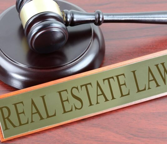 The Evolution of Virtual Real Estate: Opportunities and Risks Real Estate