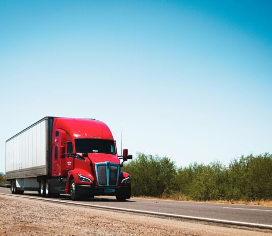 Semi-Truck Working Capital: Fueling Your Transportation Business Semi-Truck