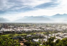 Why Booking a Taiwan Guided Tour is the Best Way to Discover the Island’s Culinary Wonders Taiwan Guided Tour