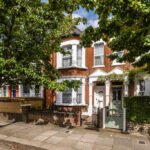 How to Get an Accurate House Valuation in London in 2025 House Valuation in London