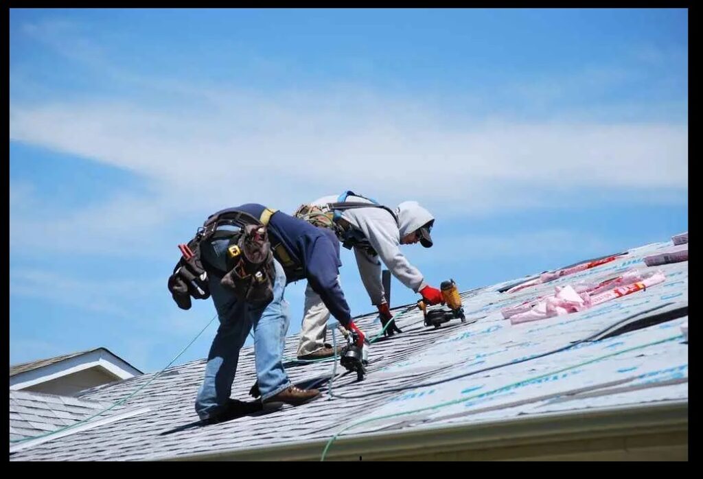 How Austin’s Unique Climate Affects Roofing Choices and Longevity