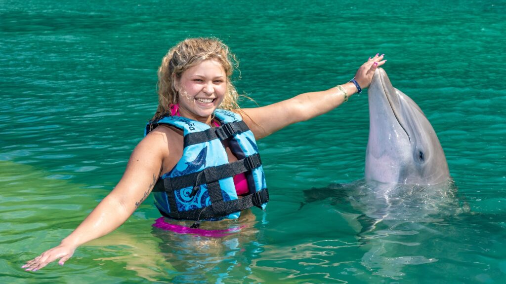 Dolphin Cove Ocho Ríos: Unforgettable Things to Do in Jamaica with Dolphins