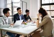 The 3 Signs It’s Time To Speak Up About A Toxic Workplace Toxic Workplace