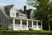 The Homeowner’s Repair Checklist: From Leaks to Loose Hinges The Homeowner’s Repair Checklist: From Leaks to Loose Hinges