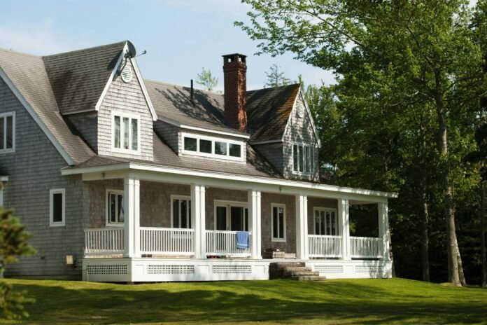 The Homeowner’s Repair Checklist: From Leaks to Loose Hinges