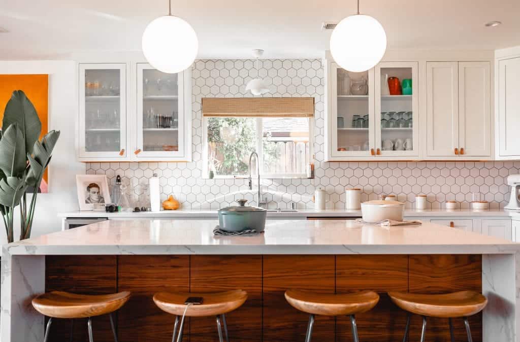 How to Use Lighting to Make a Kitchen Feel More Finished 